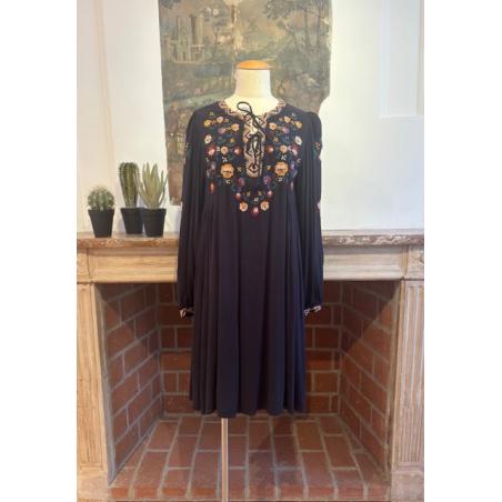 Robe Louise Misha