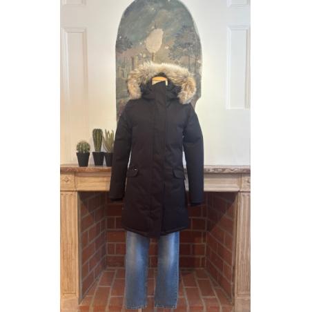 PARKA NOBIS