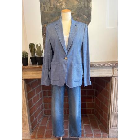 VESTE MKT