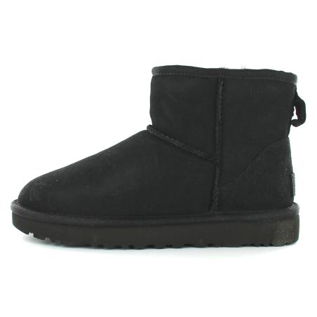 UGG CLASSIC MINI II