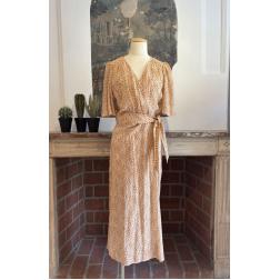 Robe Taslima